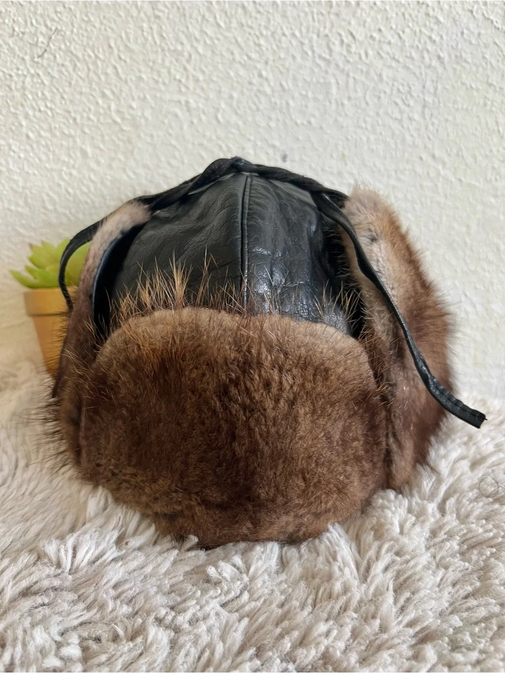 Vintage Natural Fur Trapper Hat – Unisex - Picture 4 of 8